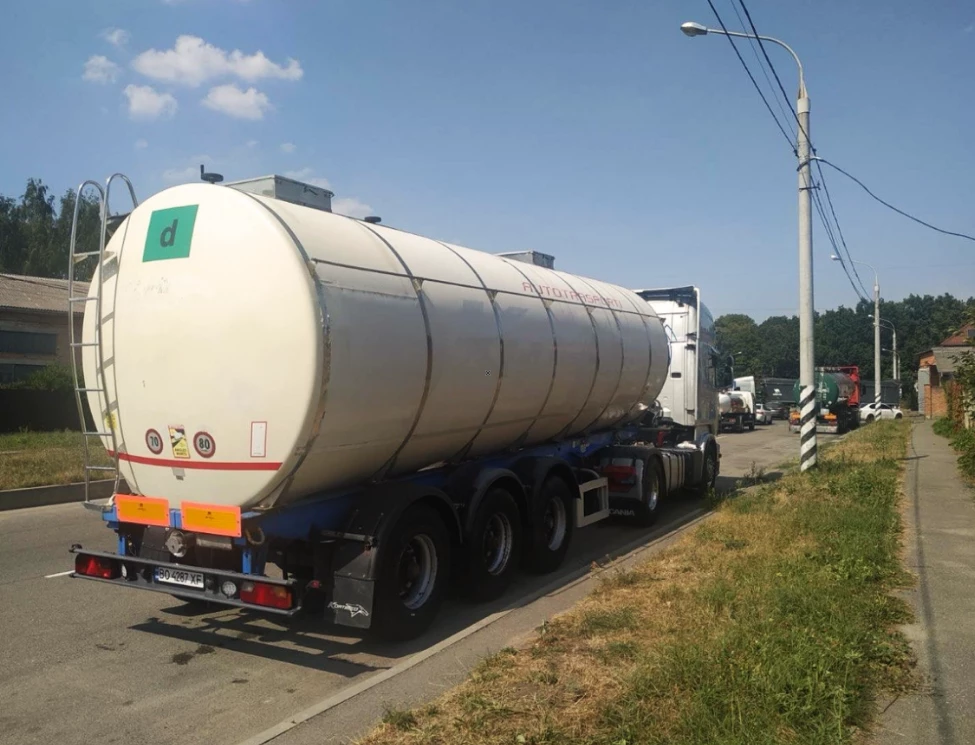 Food grade tank trailers